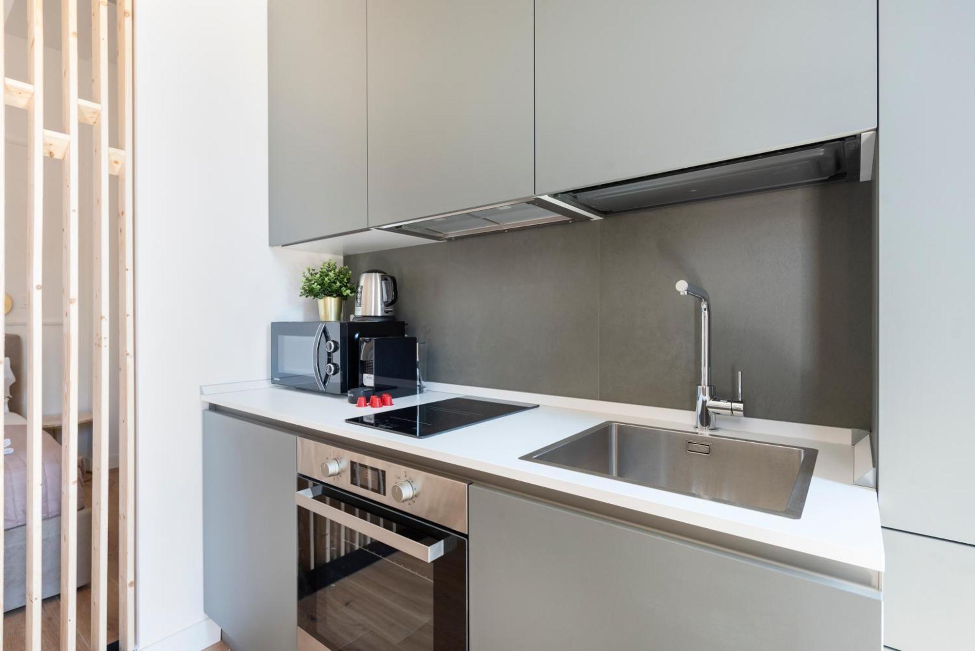 Apartment White Flat 60 -san Lorenzo- Rom